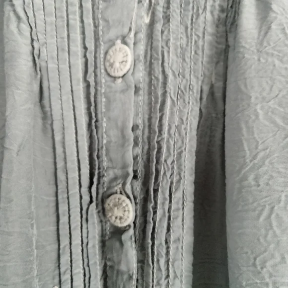 Johnny Was embroidered button down shirt - Picture 5 of 9